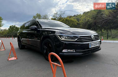 Универсал Volkswagen Passat 2014 в Одессе