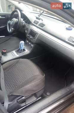 Универсал Volkswagen Passat 2012 в Сумах