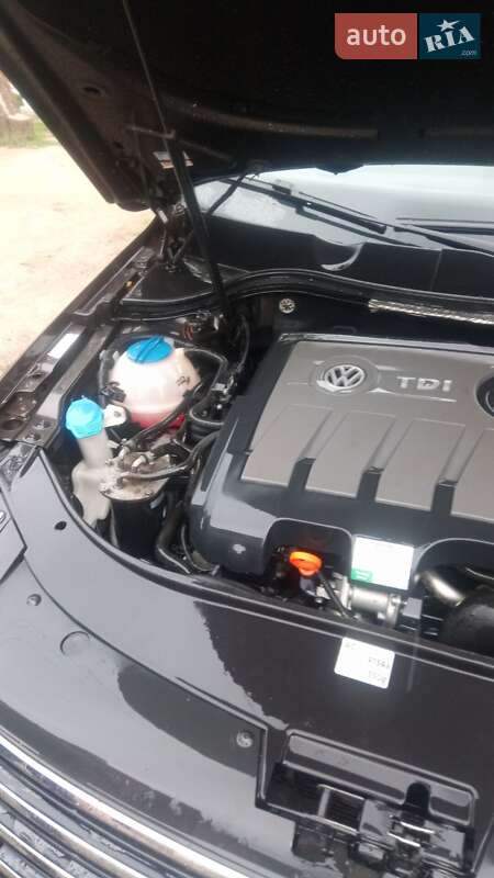 Универсал Volkswagen Passat 2012 в Сумах
