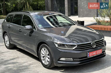 Универсал Volkswagen Passat 2019 в Тернополе