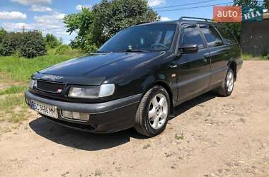 Універсал Volkswagen Passat 1996 в Шептицькому