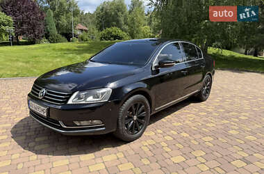 Седан Volkswagen Passat 2011 в 
