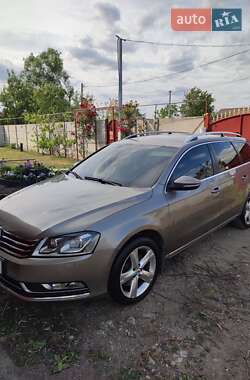 Универсал Volkswagen Passat 2011 в 