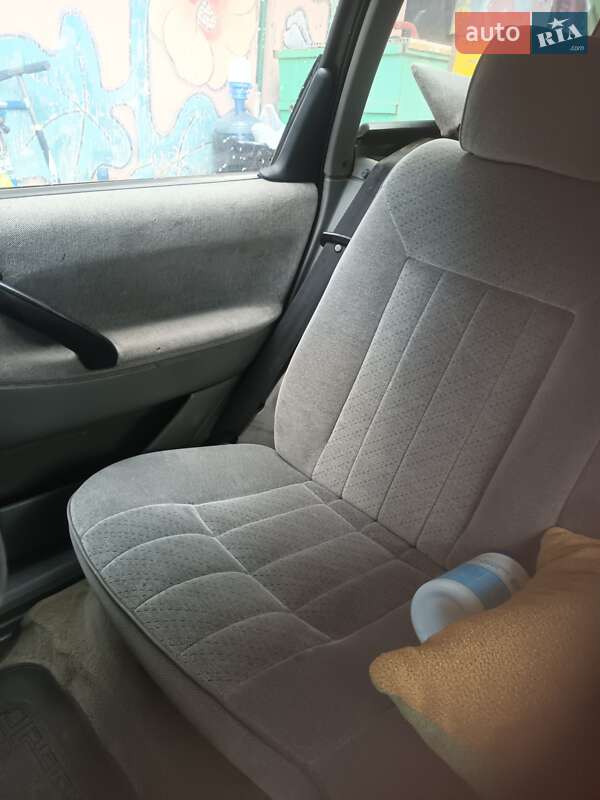 Универсал Volkswagen Passat 1991 в Киеве