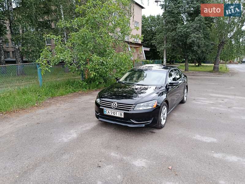 Седан Volkswagen Passat 2013 в Корсунь-Шевченківському