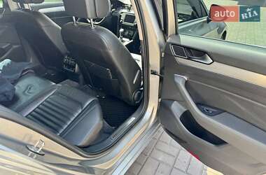 Универсал Volkswagen Passat 2015 в 
