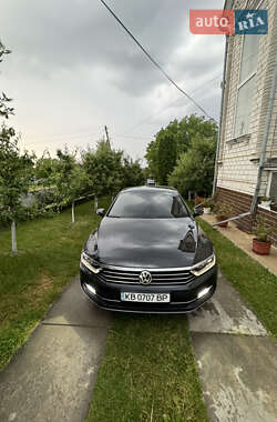Седан Volkswagen Passat 2018 в Шаргороді
