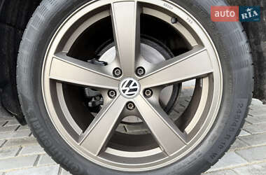 Седан Volkswagen Passat 2012 в 