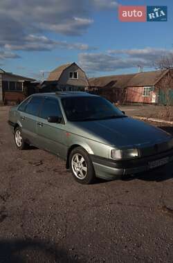 Седан Volkswagen Passat 1989 в Подольске