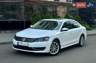 Седан Volkswagen Passat 2012 в Одесі