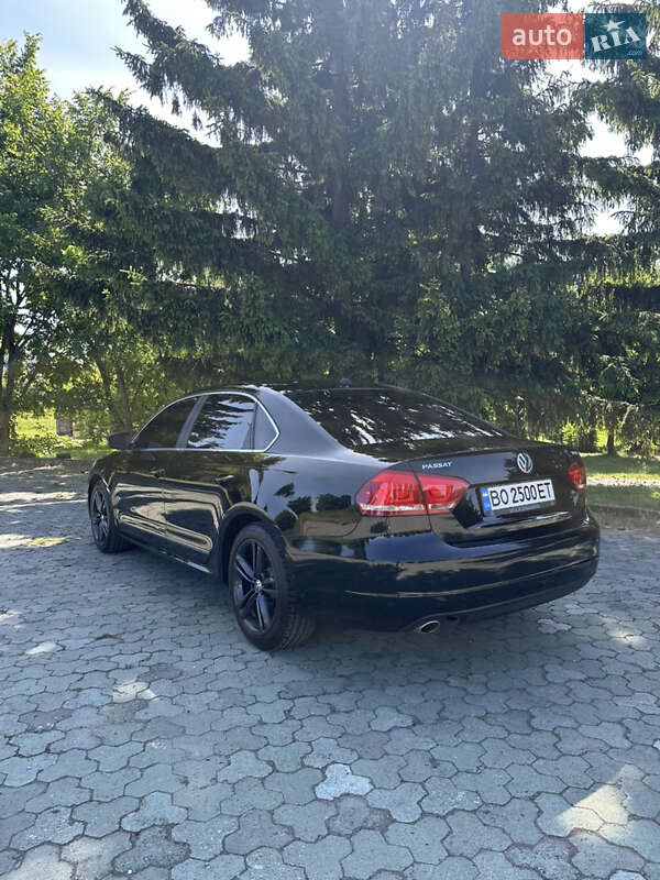 Седан Volkswagen Passat 2013 в Дубні