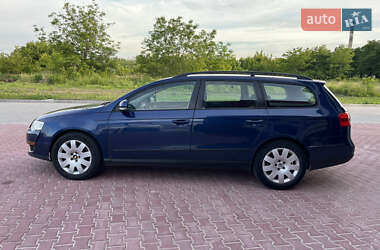 Седан Volkswagen Passat 2006 в 