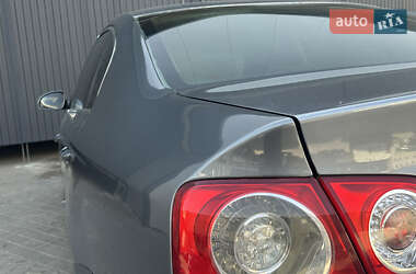 Седан Volkswagen Passat 2008 в 