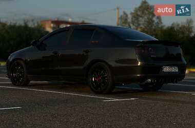 Седан Volkswagen Passat 2007 в Чернівцях