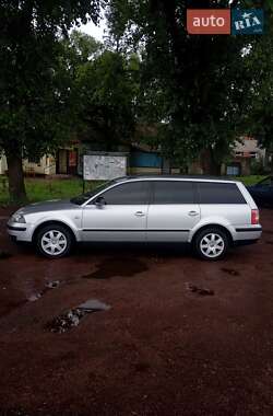 Универсал Volkswagen Passat 2001 в 