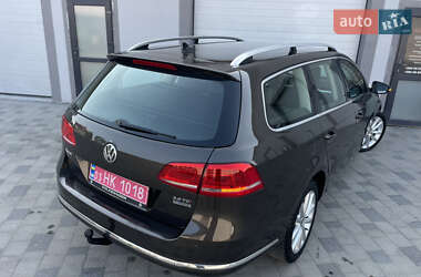 Універсал Volkswagen Passat 2012 в 