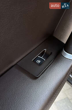 Універсал Volkswagen Passat 2012 в 
