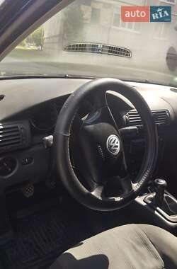 Универсал Volkswagen Passat 2005 в Харькове