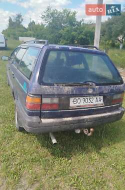 Универсал Volkswagen Passat 1992 в 