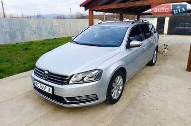 Універсал Volkswagen Passat 2011 в Ужгороді