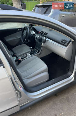 Универсал Volkswagen Passat 2009 в 