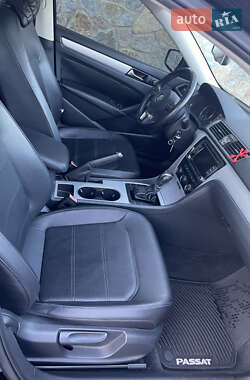 Седан Volkswagen Passat 2013 в 
