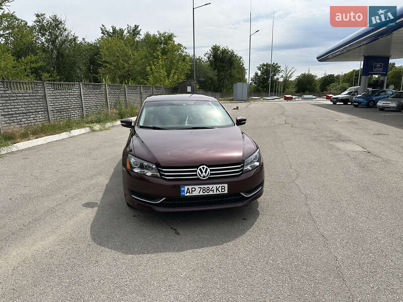 Седан Volkswagen Passat 2014 в Запорожье фото 3 Седан Volkswagen Passat 2014 в Запорожье