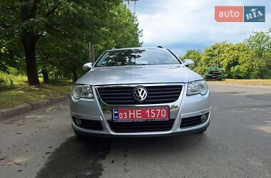 Універсал Volkswagen Passat 2009 в Луцьку