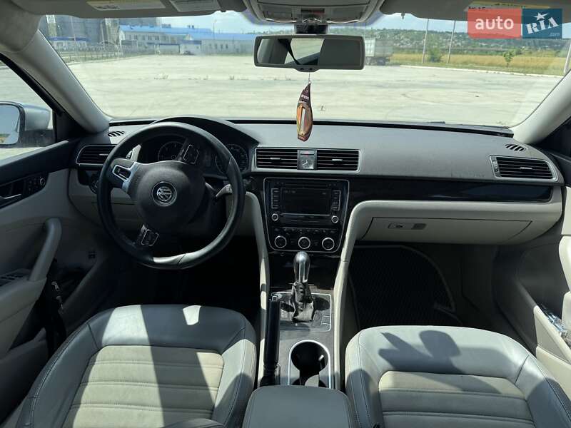 Седан Volkswagen Passat 2014 в Вознесенске