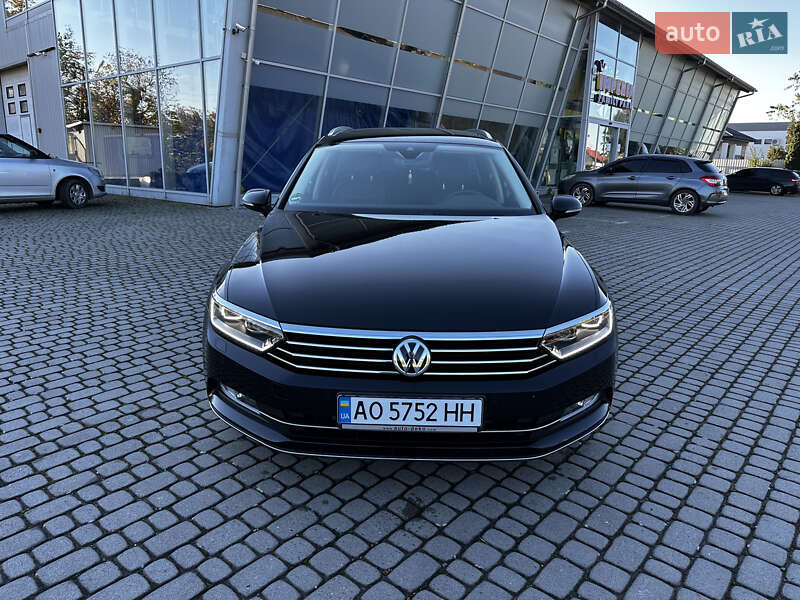 Універсал Volkswagen Passat 2018 в Ужгороді