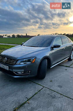 Седан Volkswagen Passat 2015 в Харькове