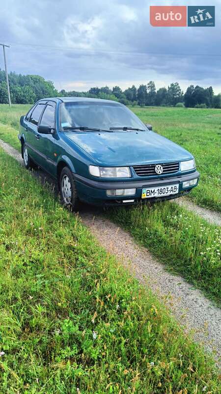 Volkswagen Passat 1993