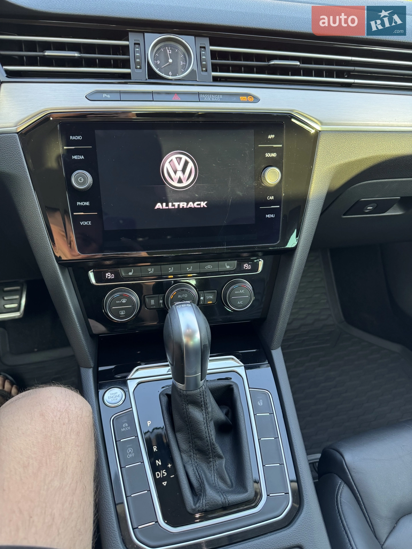 2019 Volkswagen Passat - мініатюра 15