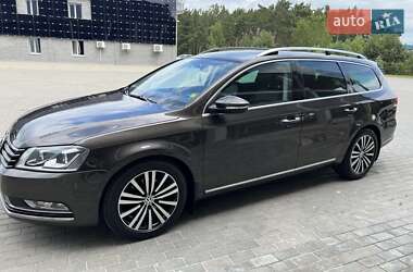 Универсал Volkswagen Passat 2012 в Костополе