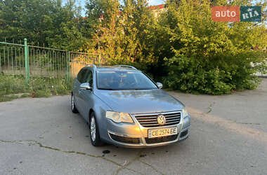 Універсал Volkswagen Passat 2008 в Харкові