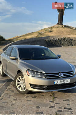 Седан Volkswagen Passat 2012 в Николаеве