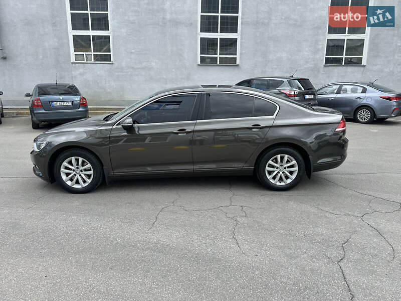 Седан Volkswagen Passat 2018 в Полтаве фото 3 Седан Volkswagen Passat 2018 в Полтаве