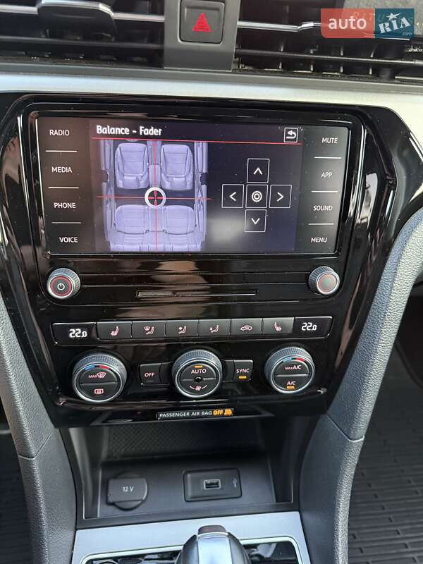 Седан Volkswagen Passat 2020 в Николаеве фото 40 Седан Volkswagen Passat 2020 в Николаеве