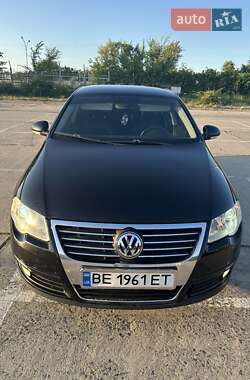 Седан Volkswagen Passat 2009 в Южноукраинске