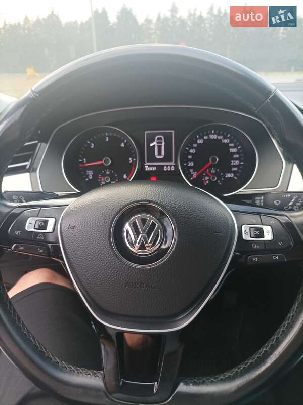 Универсал Volkswagen Passat 2017 в Меденичах