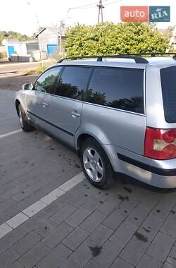Універсал Volkswagen Passat 2001 в Бориславі