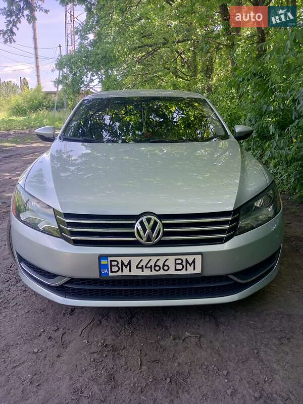 Седан Volkswagen Passat 2011 в 