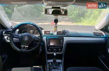 Седан Volkswagen Passat 2011 в 