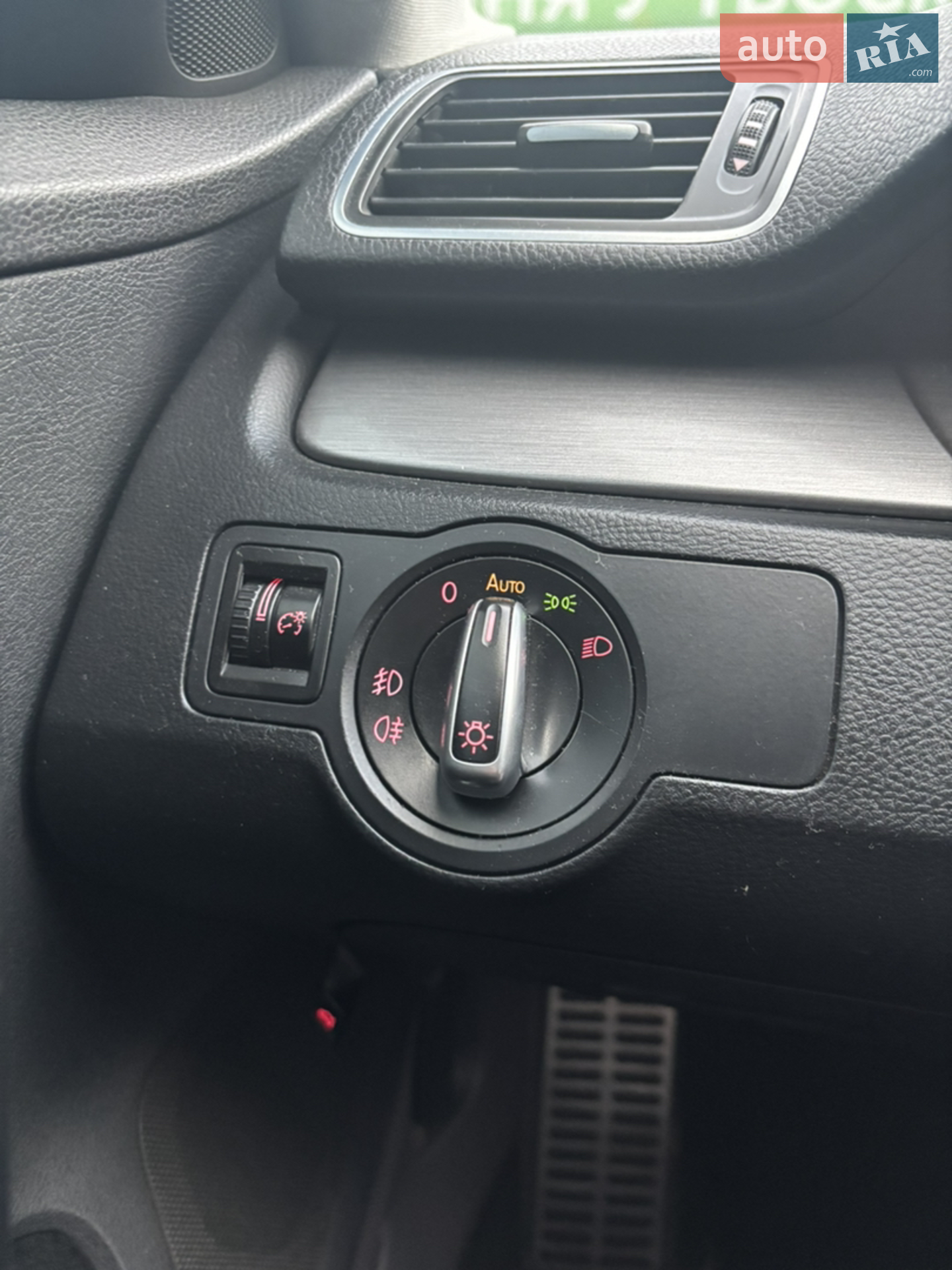 2013 Volkswagen Passat - мініатюра 25