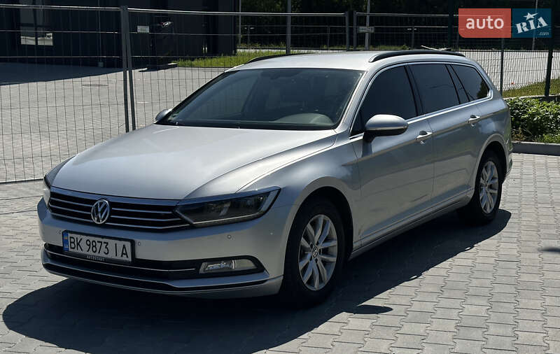 Универсал Volkswagen Passat 2018 в Дубно фото 3 Универсал Volkswagen Passat 2018 в Дубно