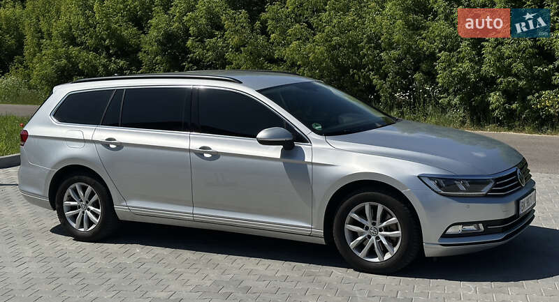 Универсал Volkswagen Passat 2018 в Дубно фото 8 Универсал Volkswagen Passat 2018 в Дубно