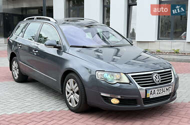 Універсал Volkswagen Passat 2009 в Києві