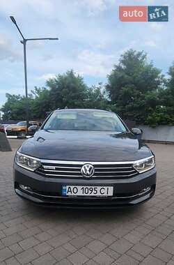 Універсал Volkswagen Passat 2017 в Мукачевому