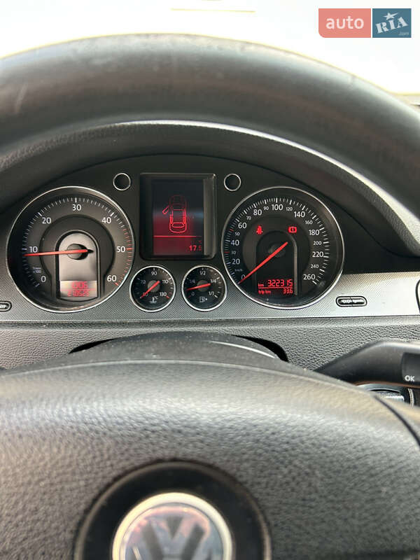 Універсал Volkswagen Passat 2005 в Тернополі