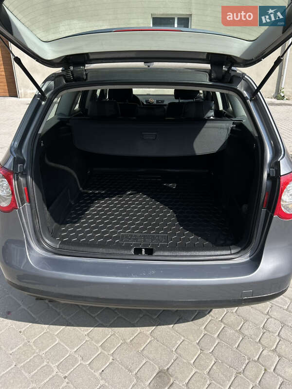 Універсал Volkswagen Passat 2005 в Тернополі